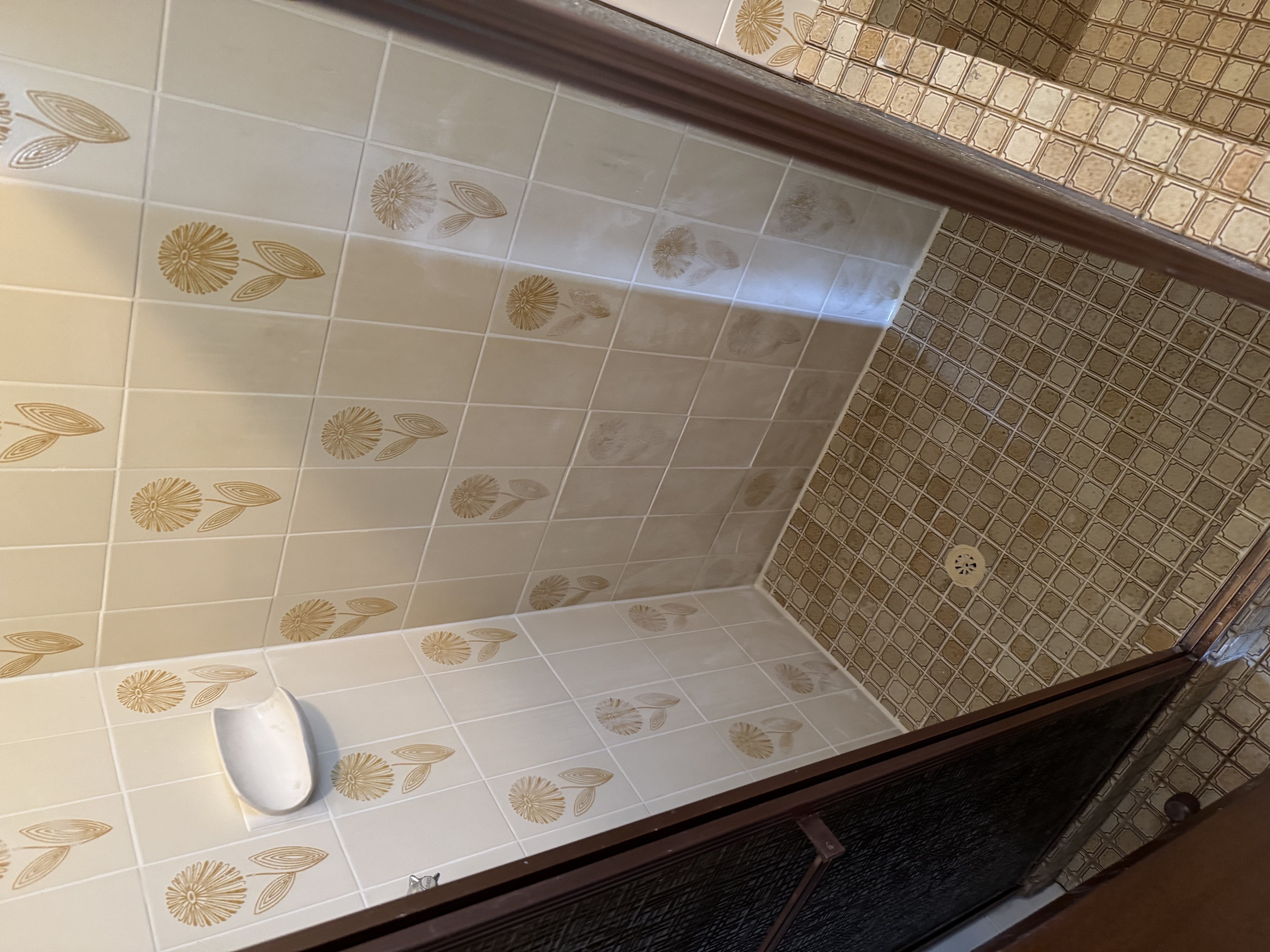 Tile restoration result Sydney